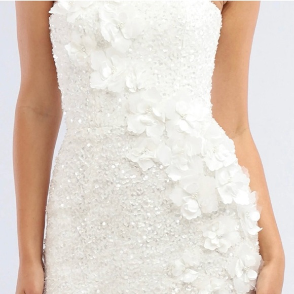 HELSI Sandra Strapless Sequin & Applique Mini Dress - Picture 4 of 9